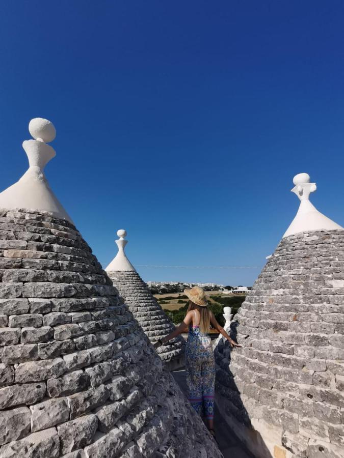 Trullo La Chicca Della Valle Cisternino Luaran gambar