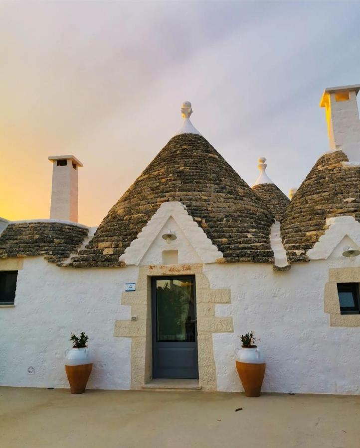 Trullo La Chicca Della Valle Cisternino Luaran gambar